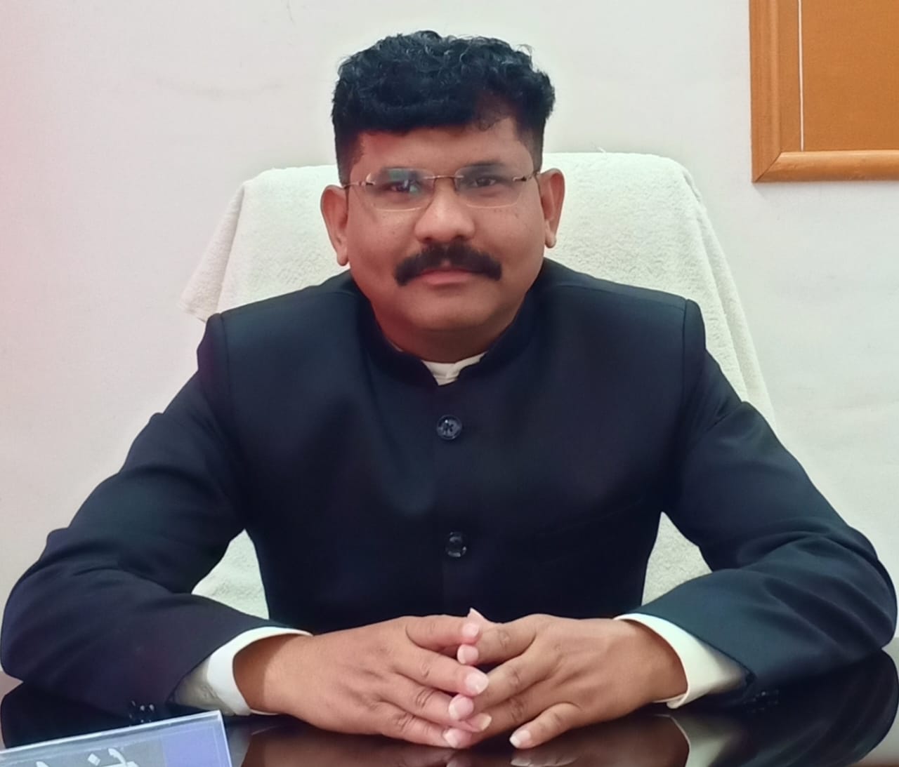Profile Image of श्री पंकज लोखंडे 